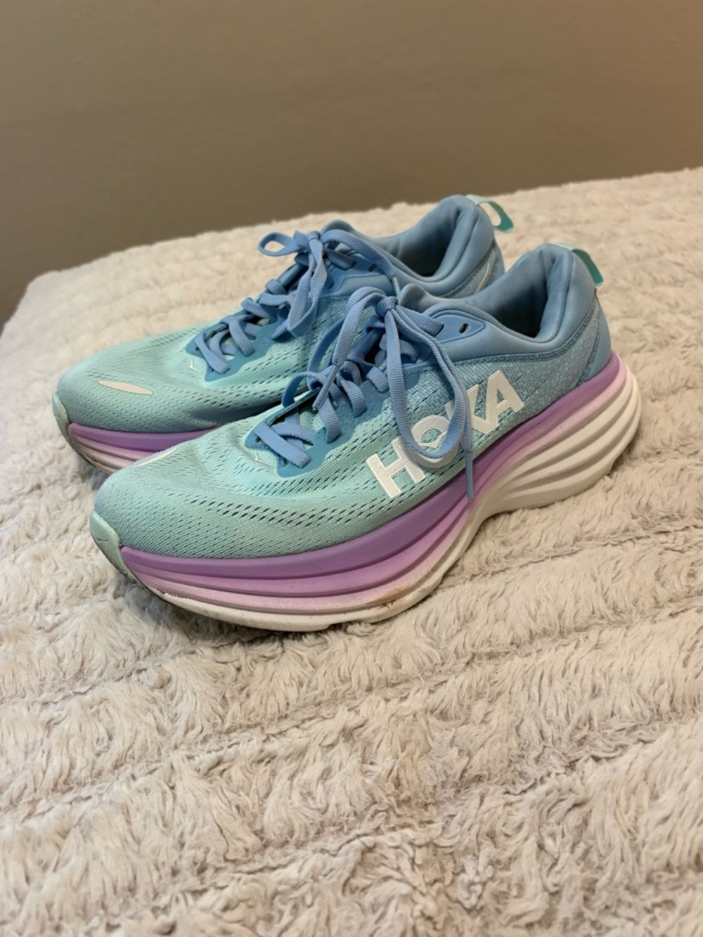 Hoka Bondi 8 Women's Aqua and Lavender Cushion Running Shoes